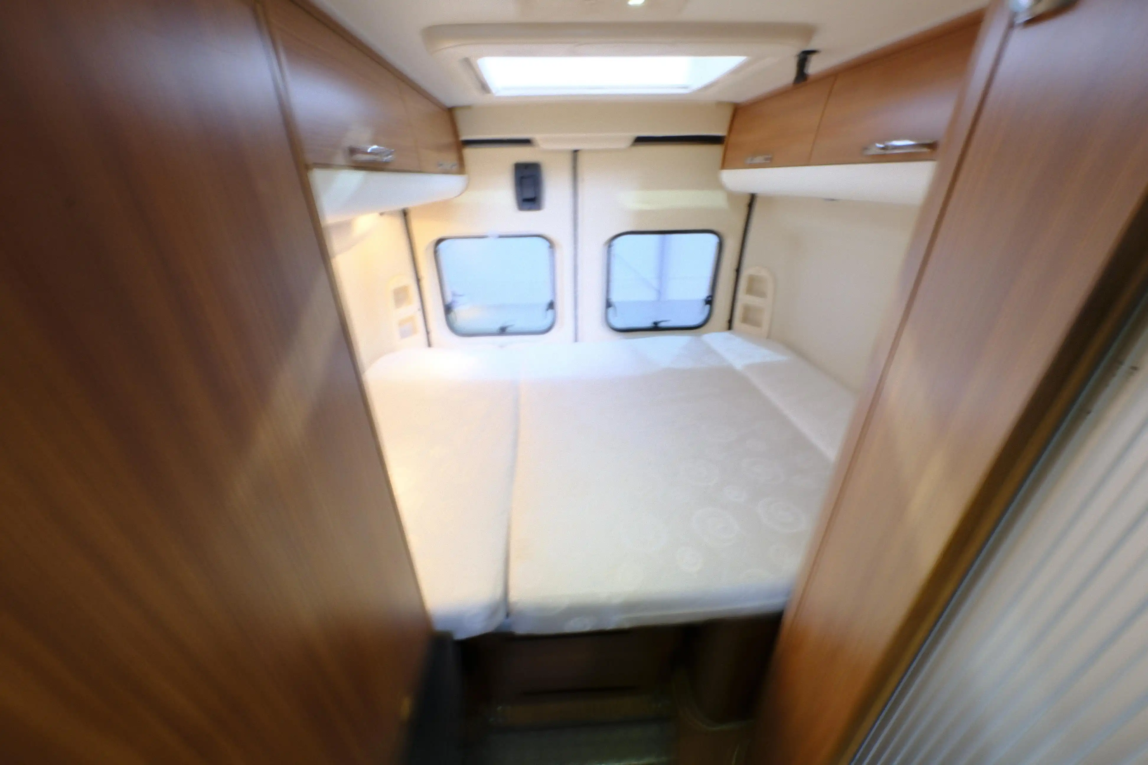 ADRIA Twin 600 SP